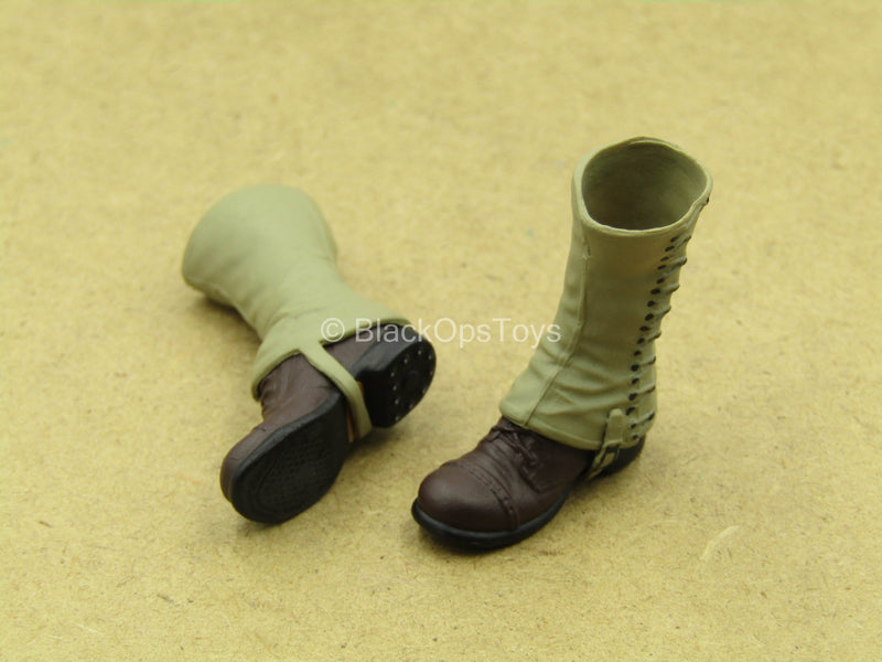 Load image into Gallery viewer, 1/12 - WWII Captain Miller - Combat Boots w/Gaiters (Peg Type)
