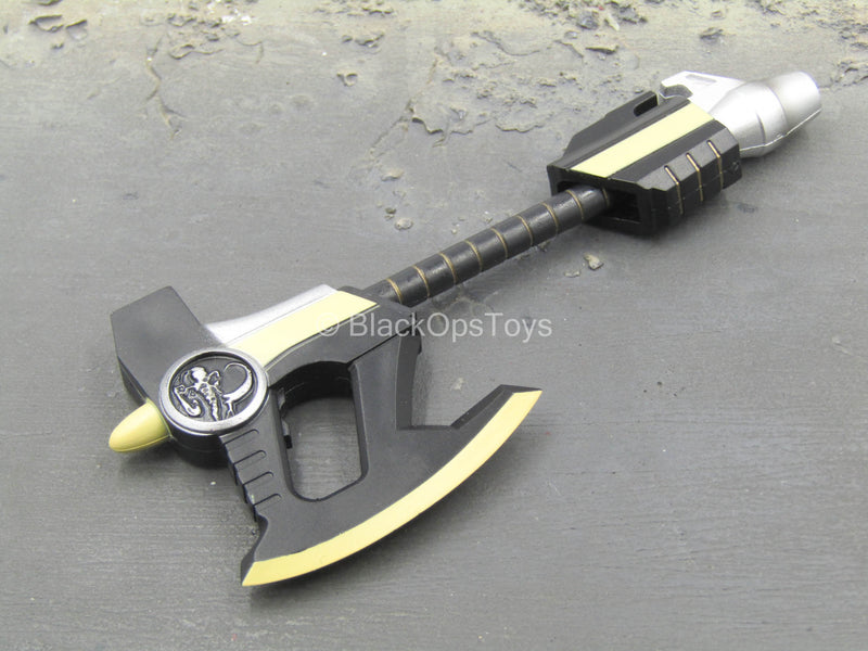 Load image into Gallery viewer, Golden Black Hero - Power Axe
