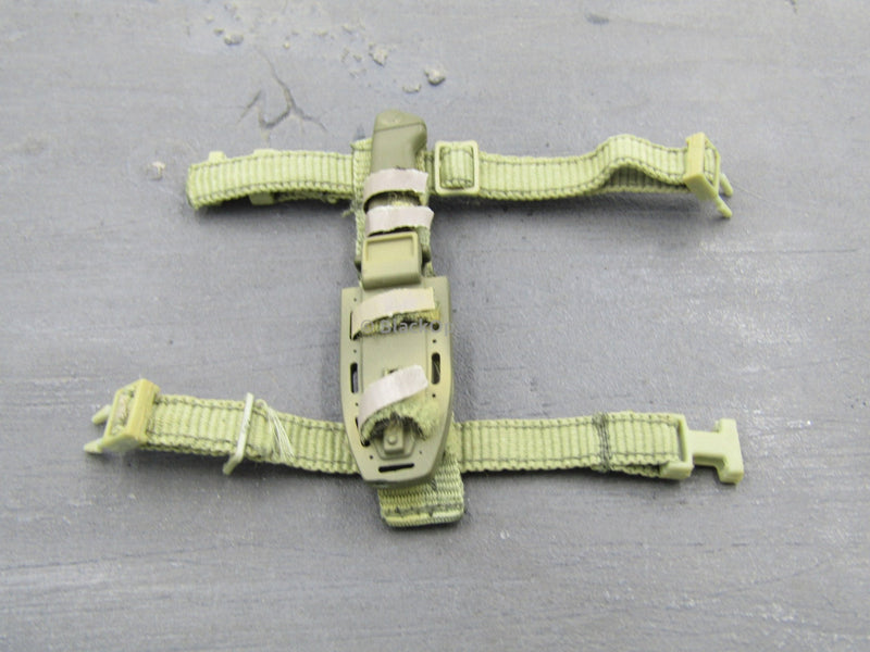 Load image into Gallery viewer, GI JOE Desert Trooper Dusty LMF Combat Knife and Sheath

