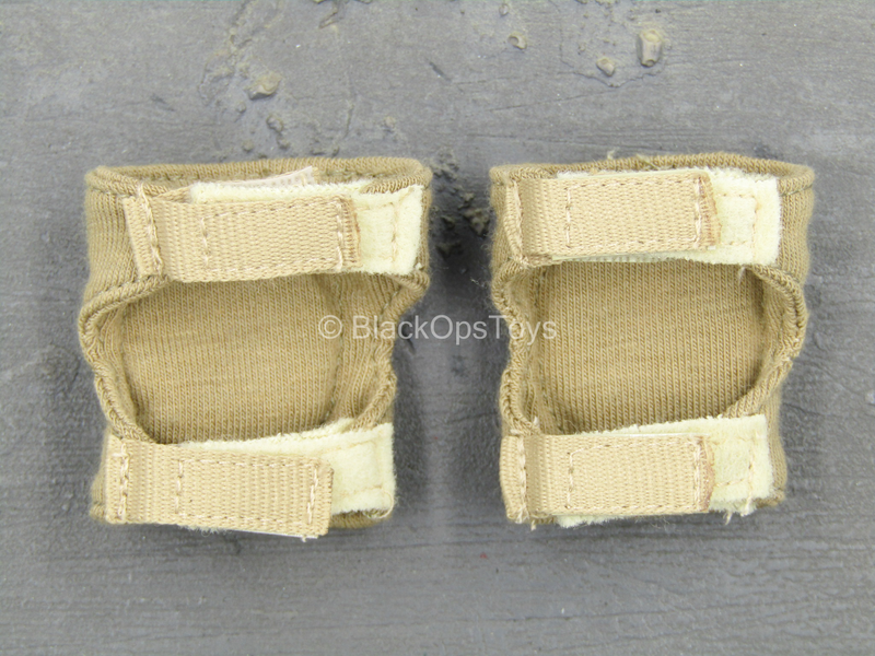 Load image into Gallery viewer, U.S. Air Force STS - Tan Kneepads
