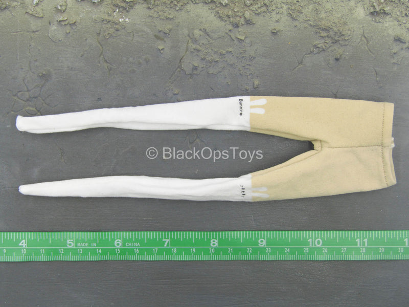 Load image into Gallery viewer, Armed Female 3.0 - Tan &amp; White Leggings
