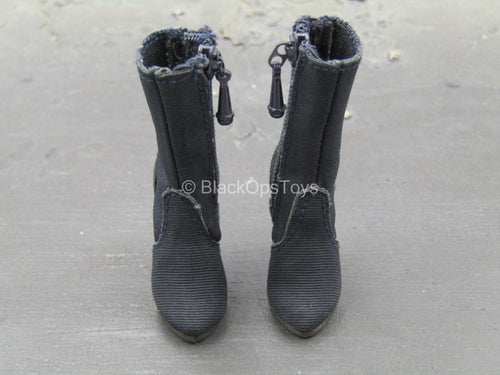 Serene Hound - Blue Ankle High Zip Up Boots (Peg Type)
