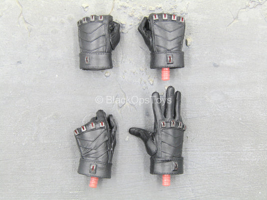 Daredevil - Black Gloved Hand Set Type 1
