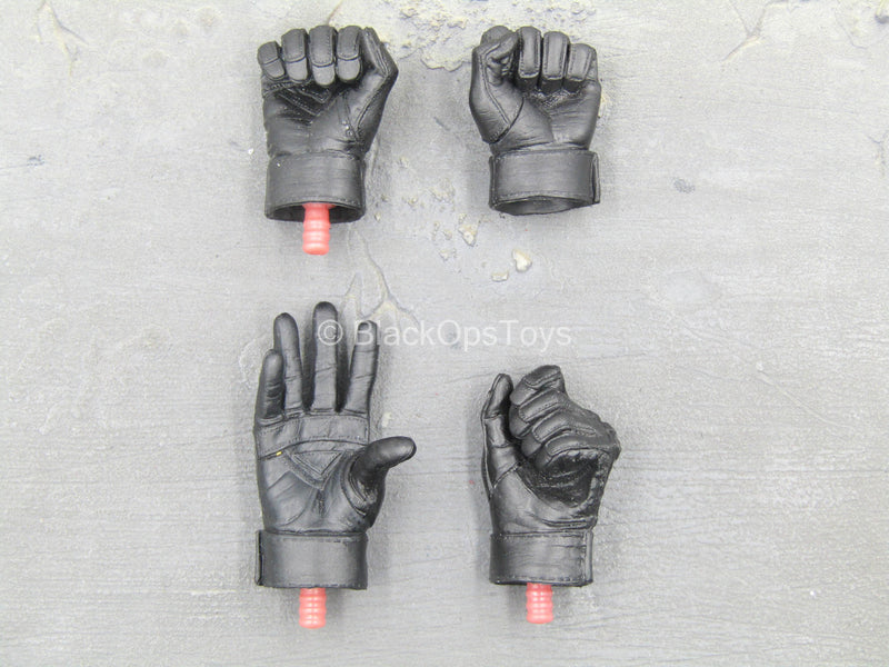 Load image into Gallery viewer, Daredevil - Black Gloved Hand Set Type 1

