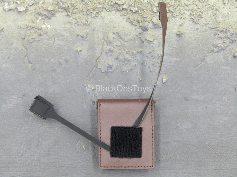 Load image into Gallery viewer, Star Wars Shoretrooper - Leather Like Brown Cross Body Ammo Pouch
