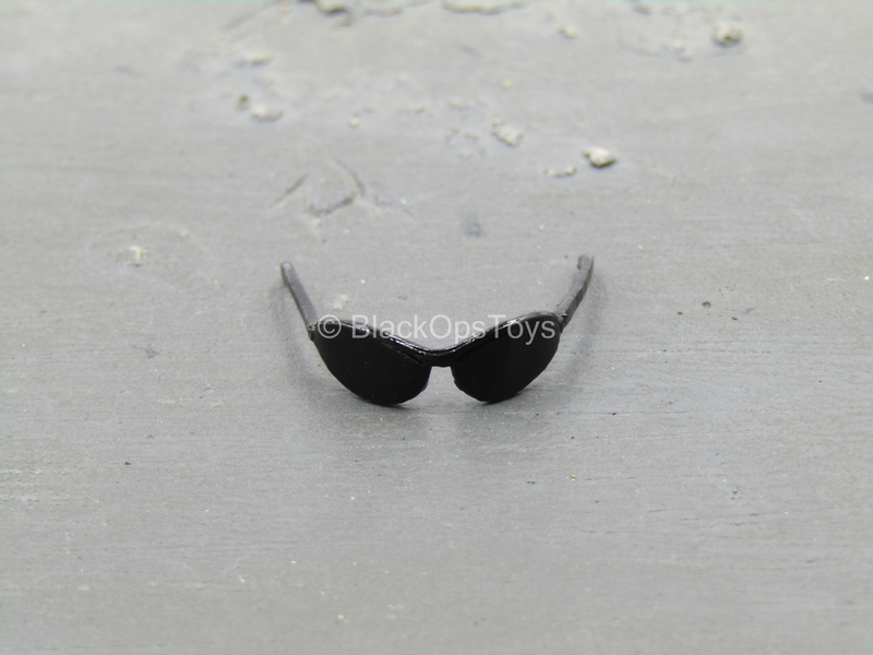 Load image into Gallery viewer, Guidance - Black Glasses
