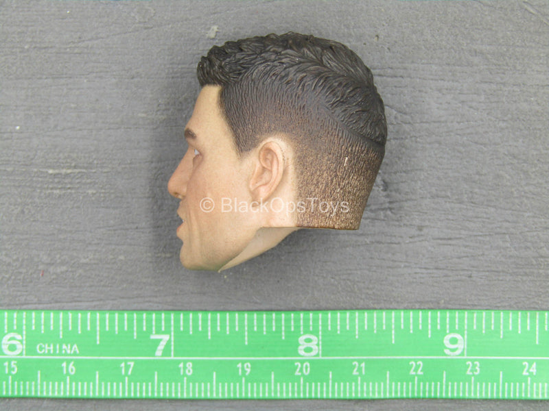 Load image into Gallery viewer, Empire Legion Undefeated Myth - Male Head Sculpt
