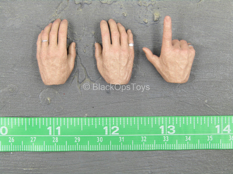 Load image into Gallery viewer, Thor Ragnarok - Intergalactic Barber - Male Hand Set Type 1
