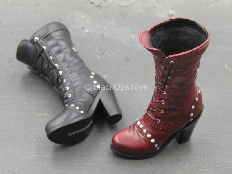 Load image into Gallery viewer, Batman Arkham Harley Quinn - Red &amp; Black Boots (Peg Type)
