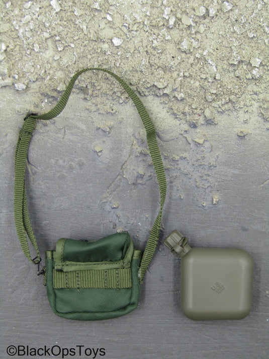 USMC Dog Trainer - Canteen w/Green Pouch (Read Desc)