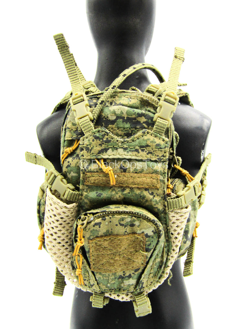 Load image into Gallery viewer, 31st Marine Expeditionary Unit - AOR2 Camo Backpack
