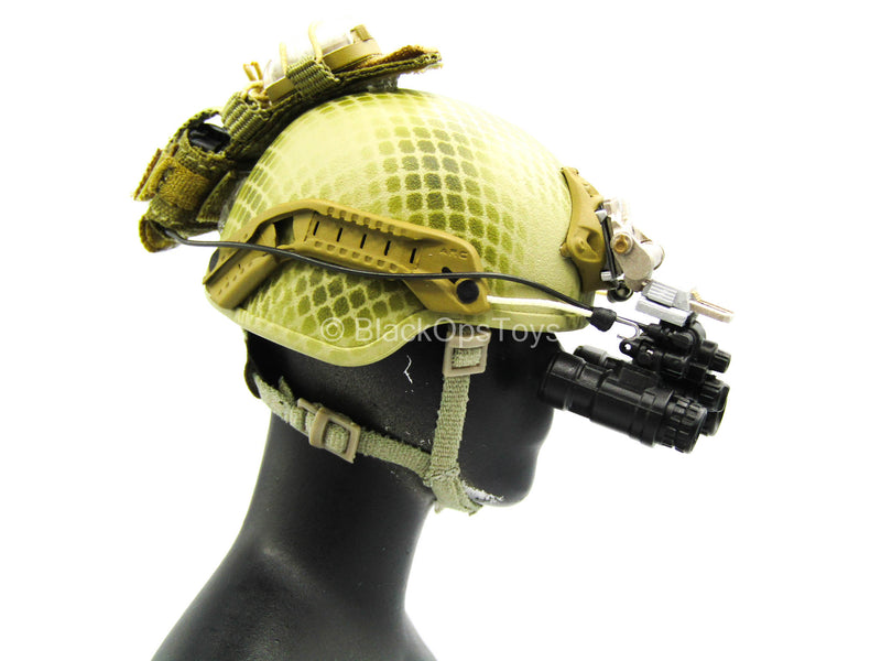 Load image into Gallery viewer, 31st Marine Expeditionary Unit - Snakeskin Helmet w/NVG Set
