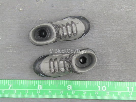 U.S. Army Green Beret ODA721 - Grey Combat Boots (Peg Type)