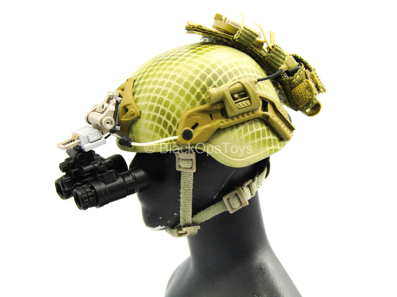 Load image into Gallery viewer, 31st Marine Expeditionary Unit - Snakeskin Helmet w/NVG Set
