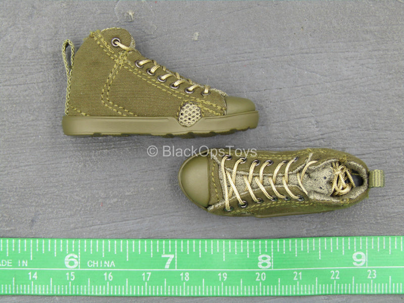 Load image into Gallery viewer, SMU Tier 1 Operator Part XII - Green Shoes (Peg Type)
