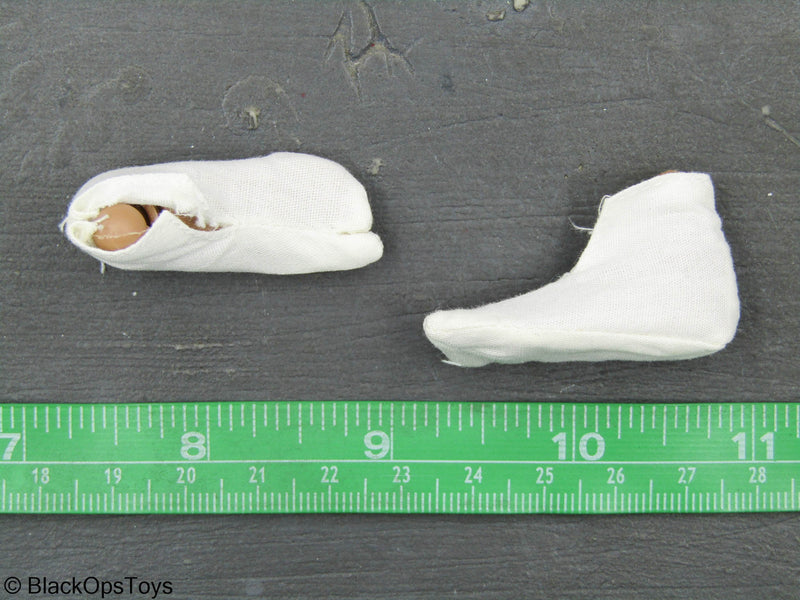 Load image into Gallery viewer, Benevolent Samurai - Feet w/White Socks
