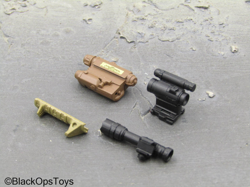 Load image into Gallery viewer, Crisis Response Force - Weapon Attachment Set
