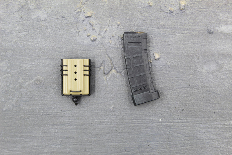 Load image into Gallery viewer, Crossbones - 5.56MM Magazine &amp; Holster Set

