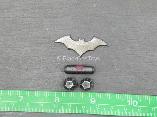 Ninja Batman Modern Ver - Batarang & Grenade Set