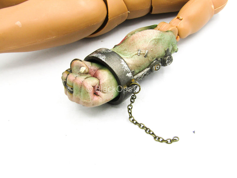 Load image into Gallery viewer, Frankenstein Hidden Edition - Male Base Body w/Magnetic Forearms Set
