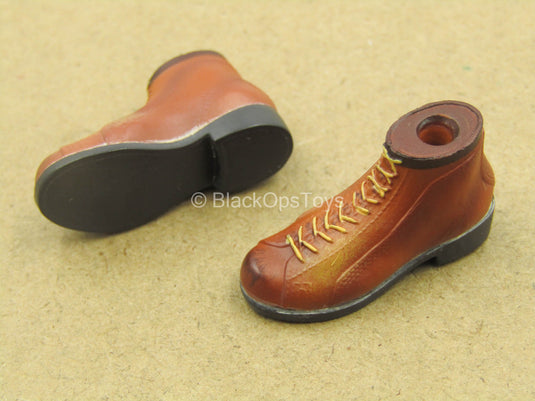 1/12 - Old Bone - Weathered Boots (Peg Type)