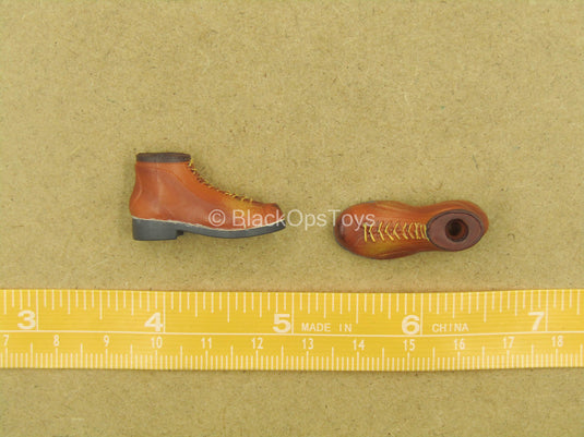 1/12 - Old Bone - Weathered Boots (Peg Type)