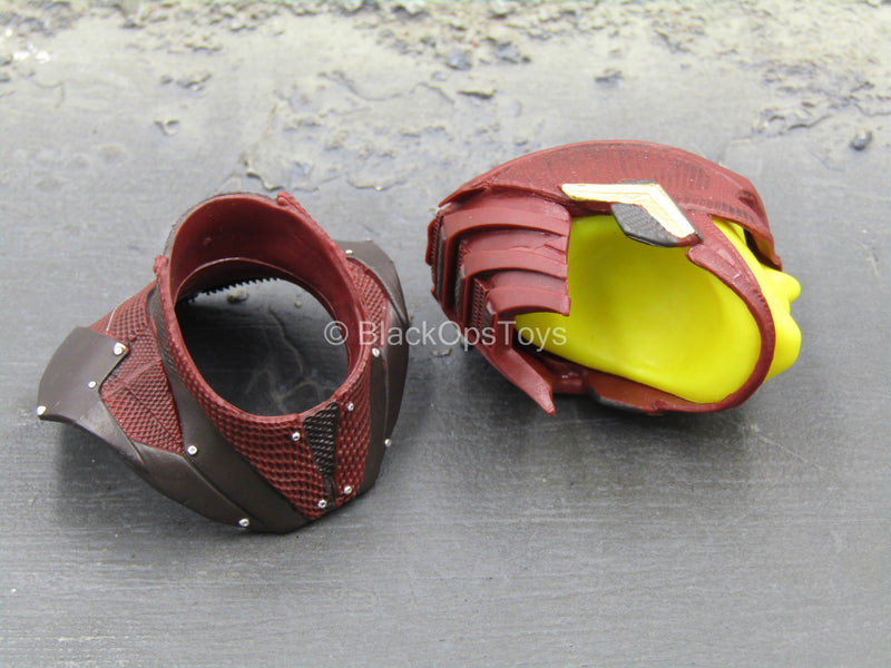 Load image into Gallery viewer, The Flash Barry Allen - Red Mask w/Neck Piece
