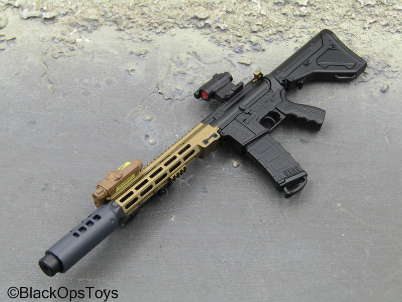 Load image into Gallery viewer, Crisis Response Force Exc - URG-1 Rifle w/Attachment Set
