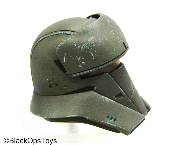 Load image into Gallery viewer, Star Wars Transport Trooper - Green Trooper Helmeted Head Sculpt
