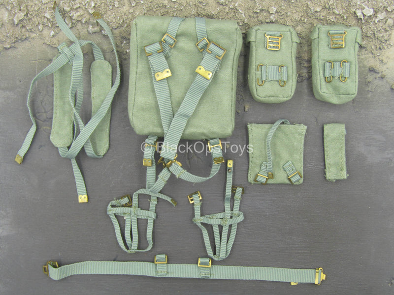 Load image into Gallery viewer, Loose Military Gear - Infantry Equipment Set
