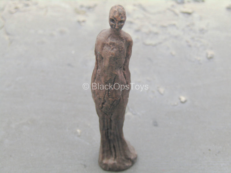 Load image into Gallery viewer, The Negotiator - Statue
