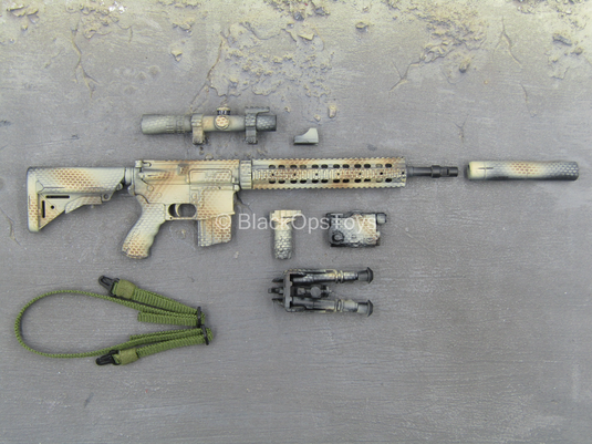 SMU Operator Exclusive - Camo 5.56 Assault Rifle w/Attachment Set