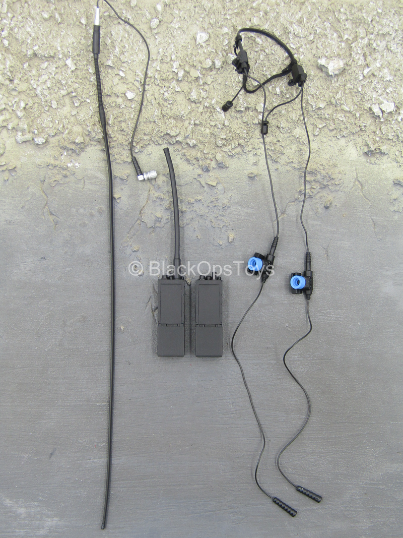 Load image into Gallery viewer, SMU Operator Exclusive - Black Radio w/Whip Antenna &amp; Headphones

