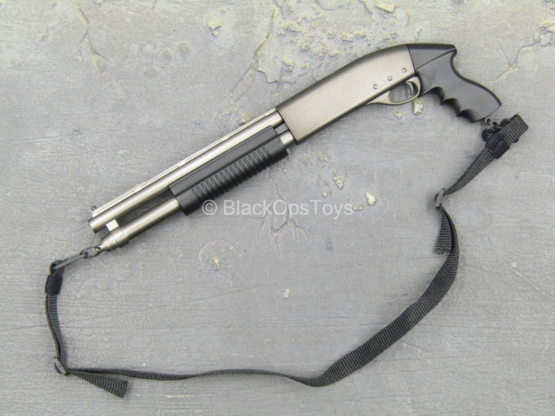 Load image into Gallery viewer, Resident Evil 2 - Leon Kennedy - Sawed Off W-870 Shotgun
