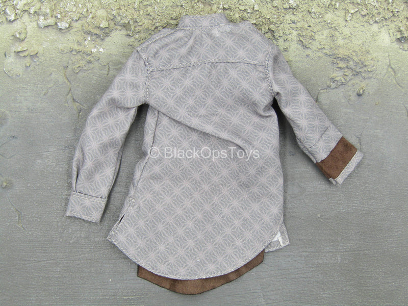 Load image into Gallery viewer, Detroit Revolution - Kara - Gray Pattern Button-Up
