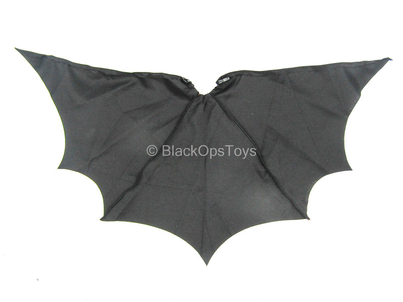 Load image into Gallery viewer, 1/12 - Batman - Black Wired Cape
