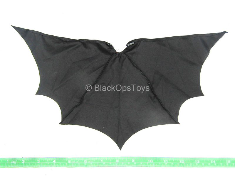 Load image into Gallery viewer, 1/12 - Batman - Black Wired Cape

