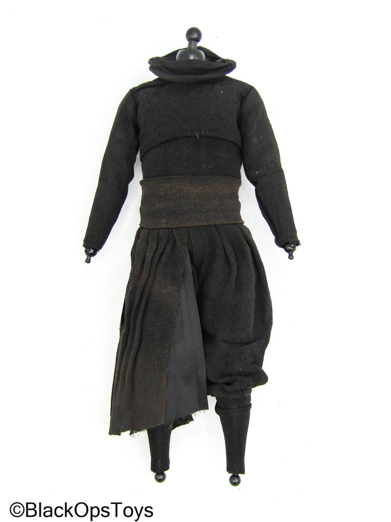 Load image into Gallery viewer, Star Wars - Boba Fett (Repaint) - Male Base Body w/Robe Set
