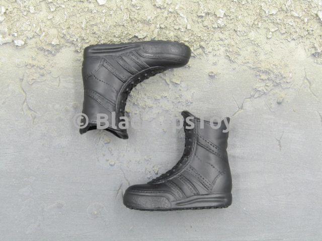 Load image into Gallery viewer, Dragon Hong Kong Police S.D.U. Wai Black Combat Boots Foot Type
