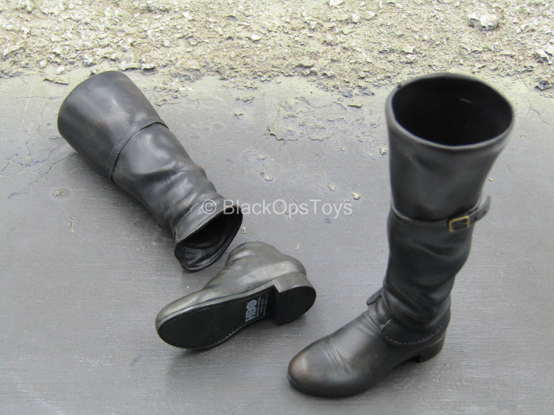 Load image into Gallery viewer, GOT - Jamie Lannister - Black 2-Part Boots (Peg Type)
