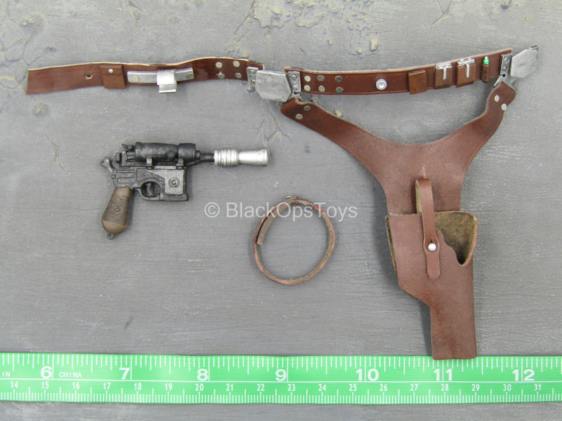 Load image into Gallery viewer, STAR WARS - Han Solo DL-44 Pistol w/Belt &amp; Holster

