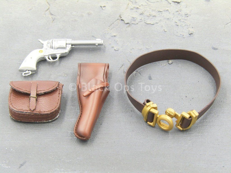 Load image into Gallery viewer, WWII - Maj. Gen. George S. Patton - Revolver w/Holster &amp; Belt Set
