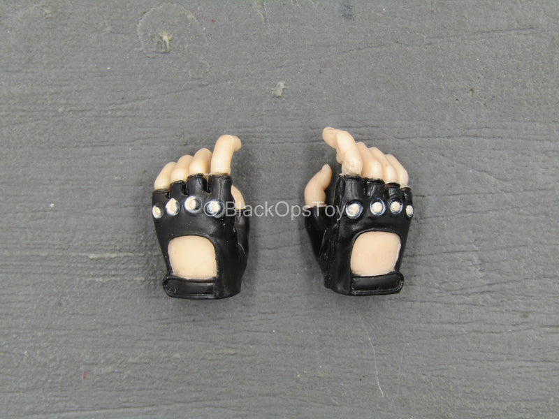 Load image into Gallery viewer, Cool Girl - Black Female Fingerless Gloved Hand Set
