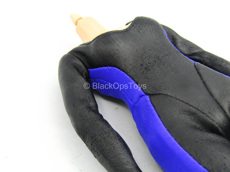 Load image into Gallery viewer, Cool Girl - Female Base Body w/Body Suit (READ DESC)
