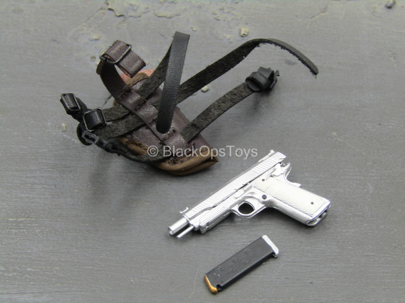Load image into Gallery viewer, Ghosts Raider Lillian - 1911 Pistol w/Drop Leg Holster
