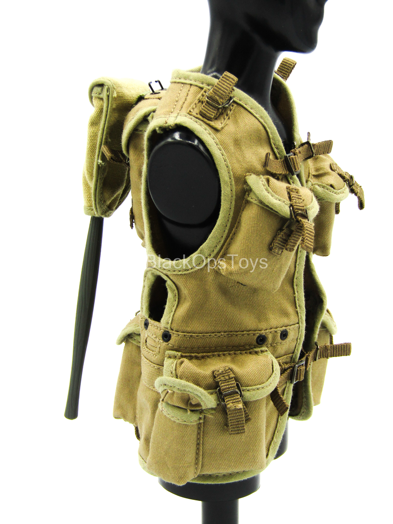 Load image into Gallery viewer, WWII - US Ranger - Tan Ranger Assault Vest Set
