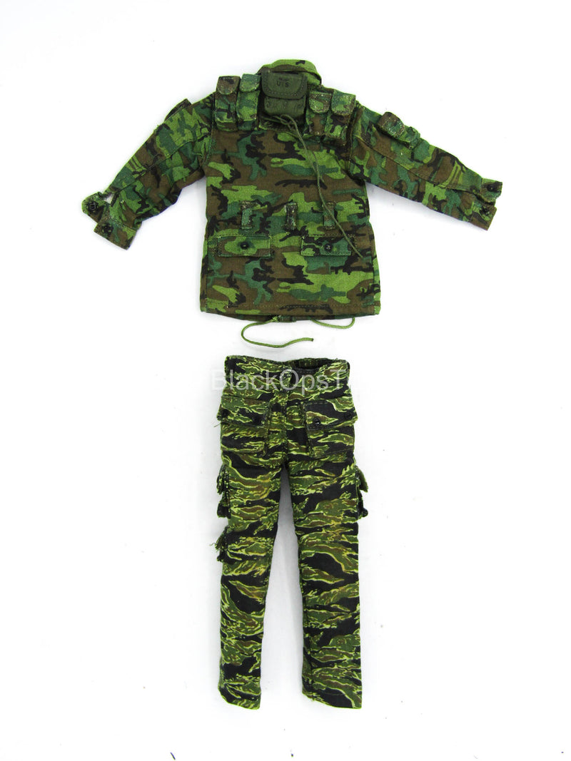 Load image into Gallery viewer, Vietnam - Woodland Combat Jacket w/Tiger Stripe Pants
