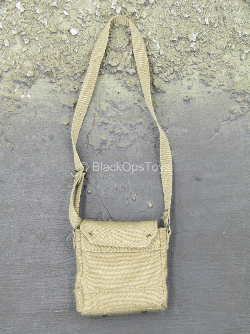 Load image into Gallery viewer, WWII - British Army - Tan Gas Mask Pouch
