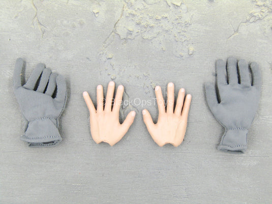WWII - Adolf Hitler - Grey Gloves & Bendy Hand Set
