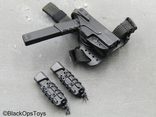 Task Force 58 PO1 Brad - Pistol w/Black Drop Leg Holster